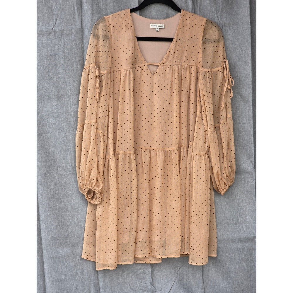 Moon River Peach Polka Dot Tiered Mini Dress V-Neck Balloon Sleeve XS CA2404
